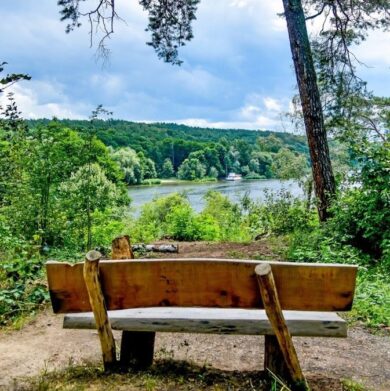 Outdoor – Forest and lake along the Havel